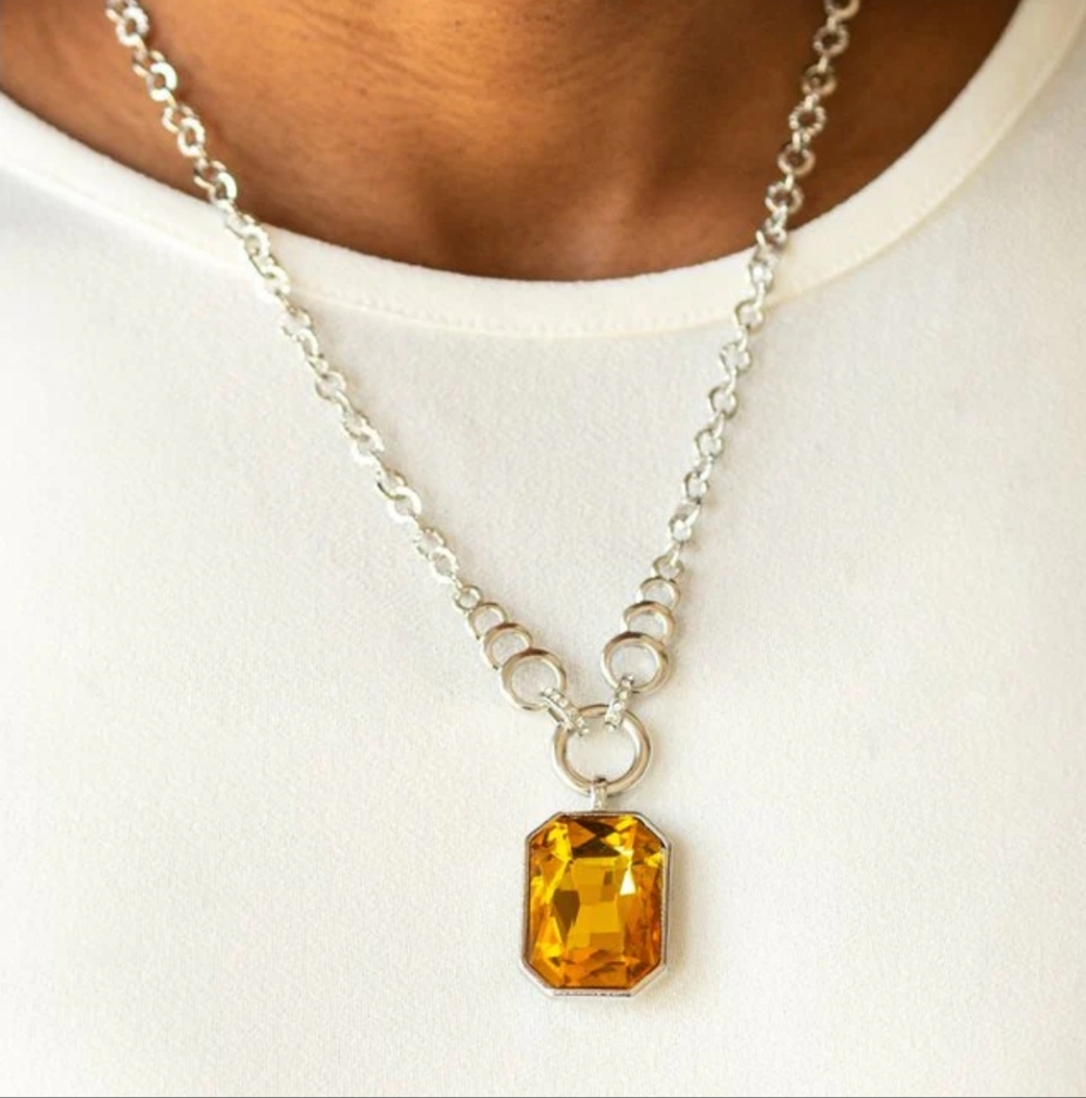 Poparazzi Queen Bling Gold Gem Necklace With Earrings Set New